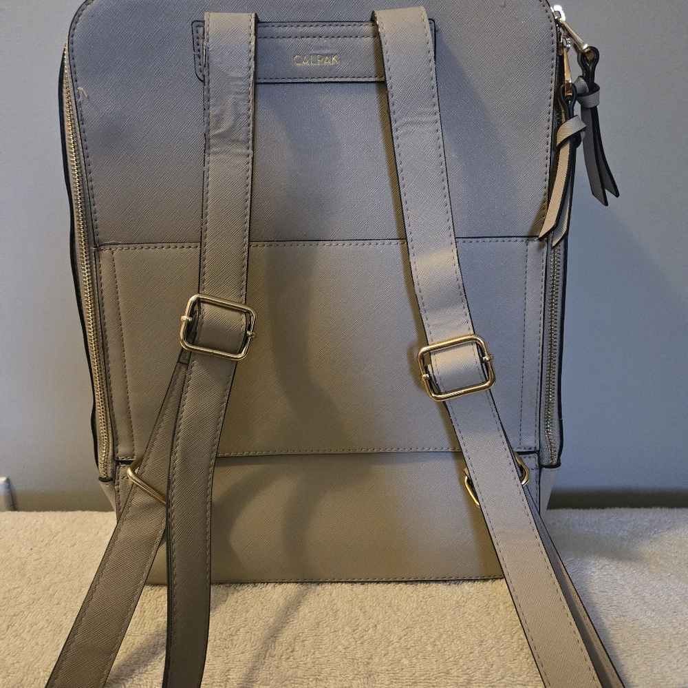 Calpak Laptop backpack - Picture 2 of 13